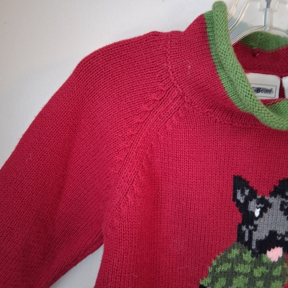 L.L. Bean Kid's Red and Green Cotton Sweater with Scottie Dog Design Sz 12-18 M - Picture 4 of 12